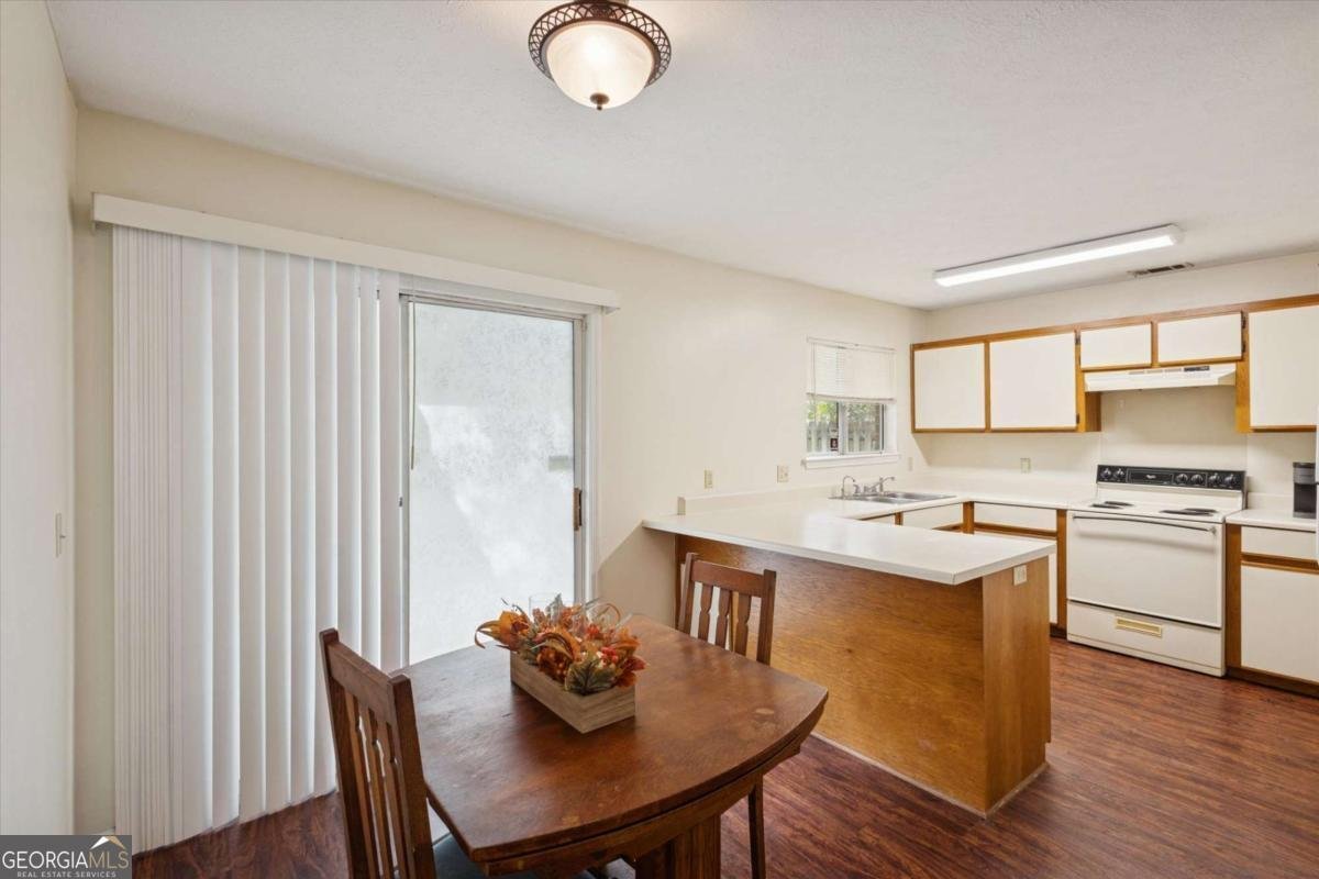 151 Bordeaux Lane Savannah - 6