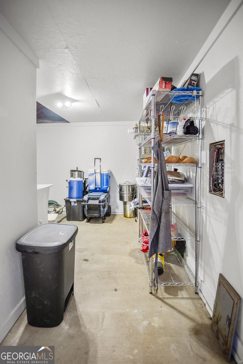 1176 Highway 57 Twin City - 18