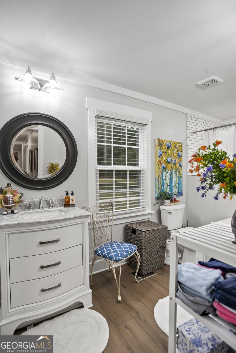 1176 Highway 57 Twin City - 47