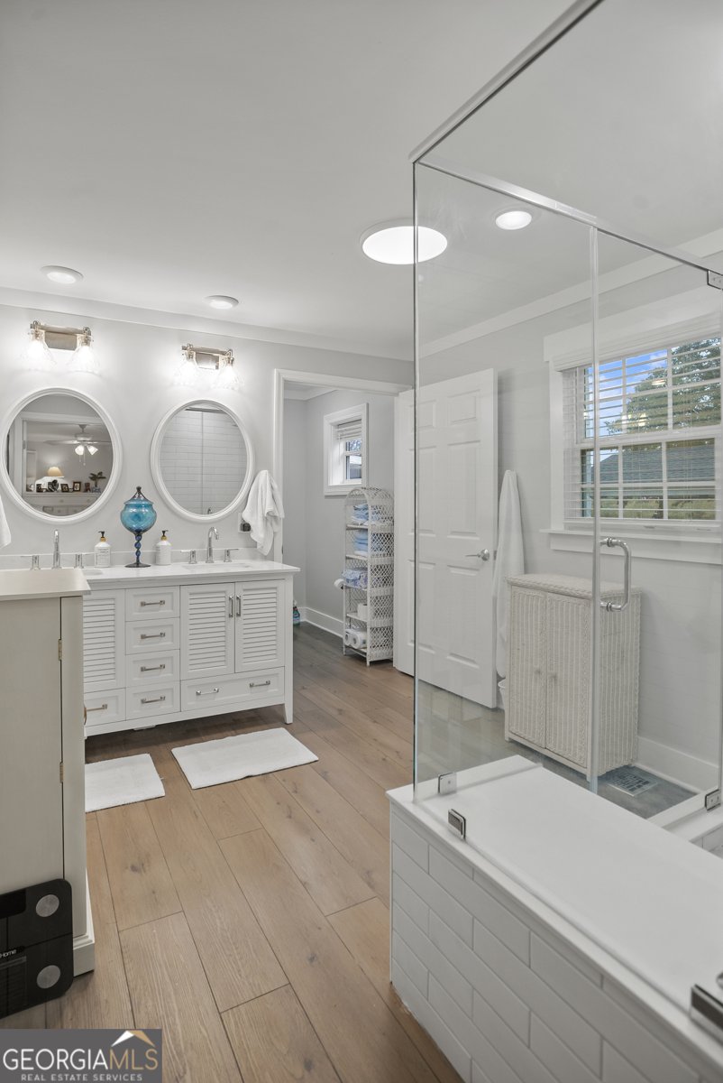 1176 Highway 57 Twin City - 50