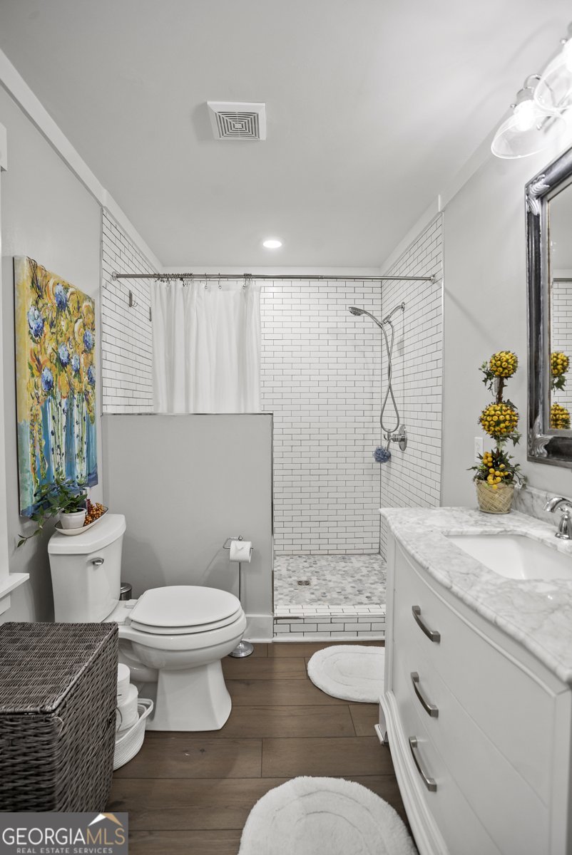 1176 Highway 57 Twin City - 6