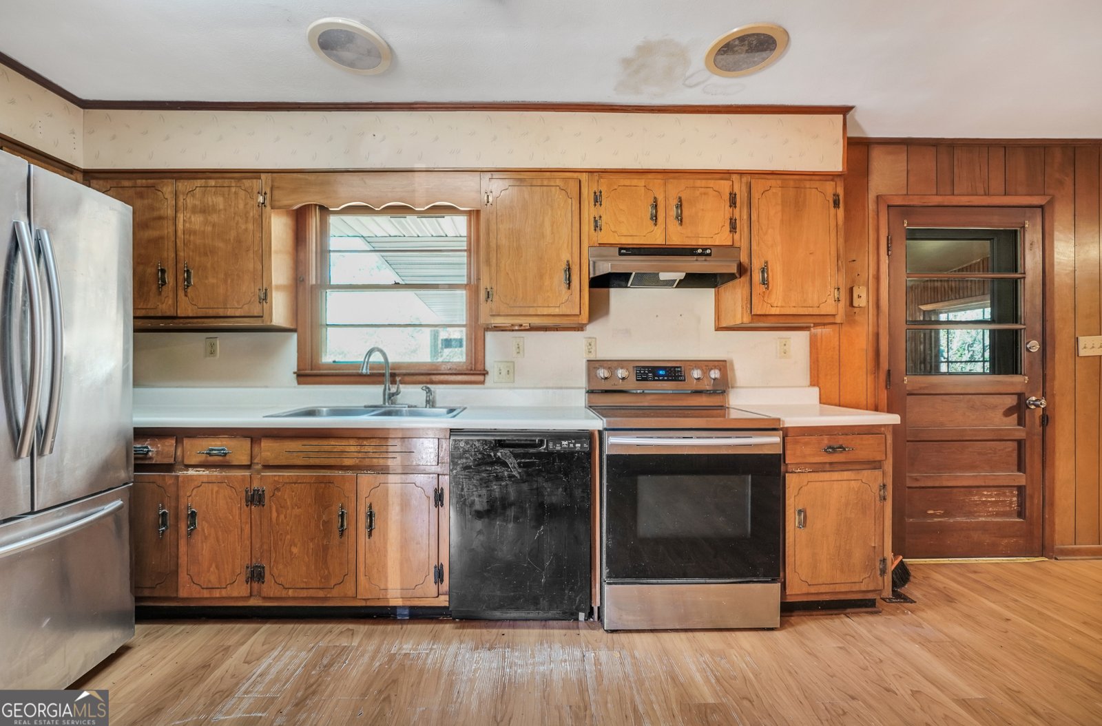 668 Mountain View Drive Thomaston - 11