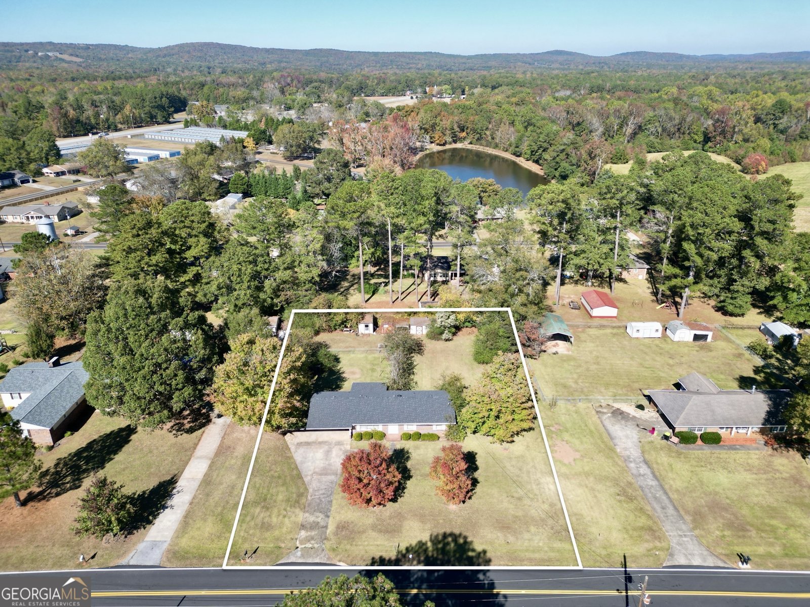 668 Mountain View Drive Thomaston - 38