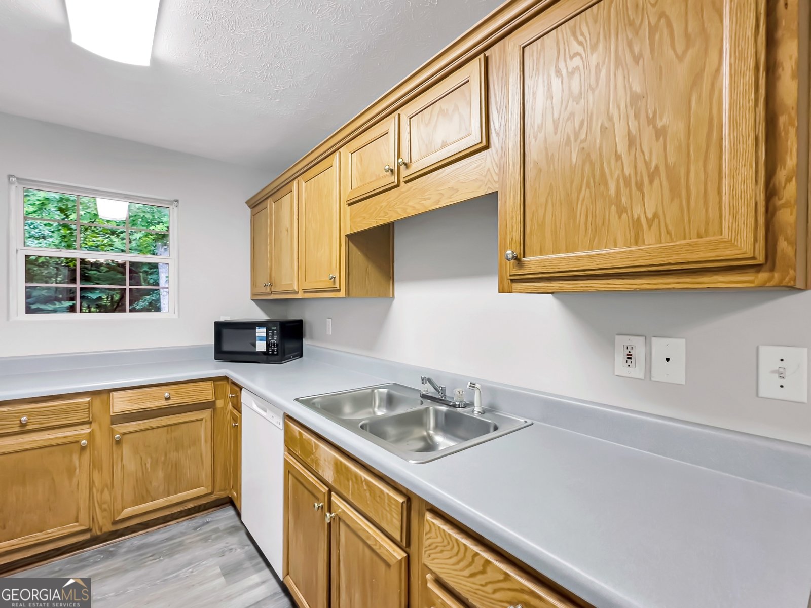 2039 Faith Cove Atlanta - 11