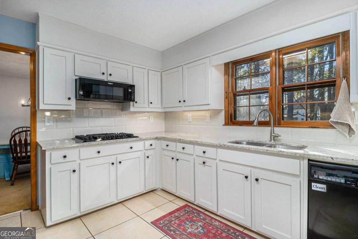 5000 Bainbridge Court Lilburn - 9