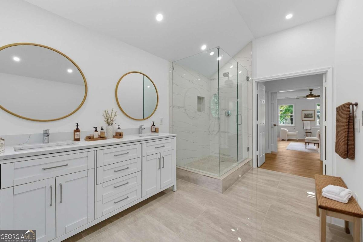 51 SE Queen Anne Drive Mableton - 16