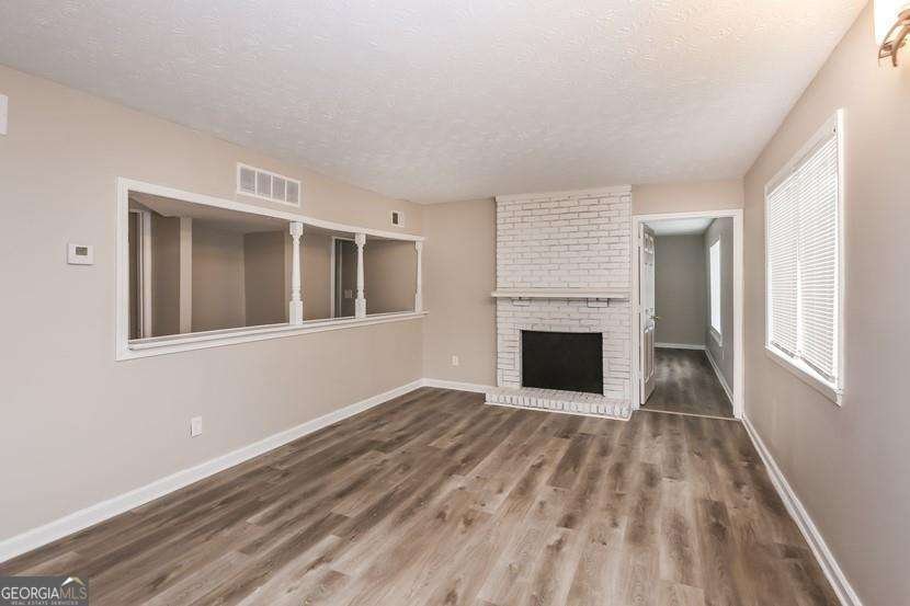 3814 Camp Creek Parkway Atlanta - 3