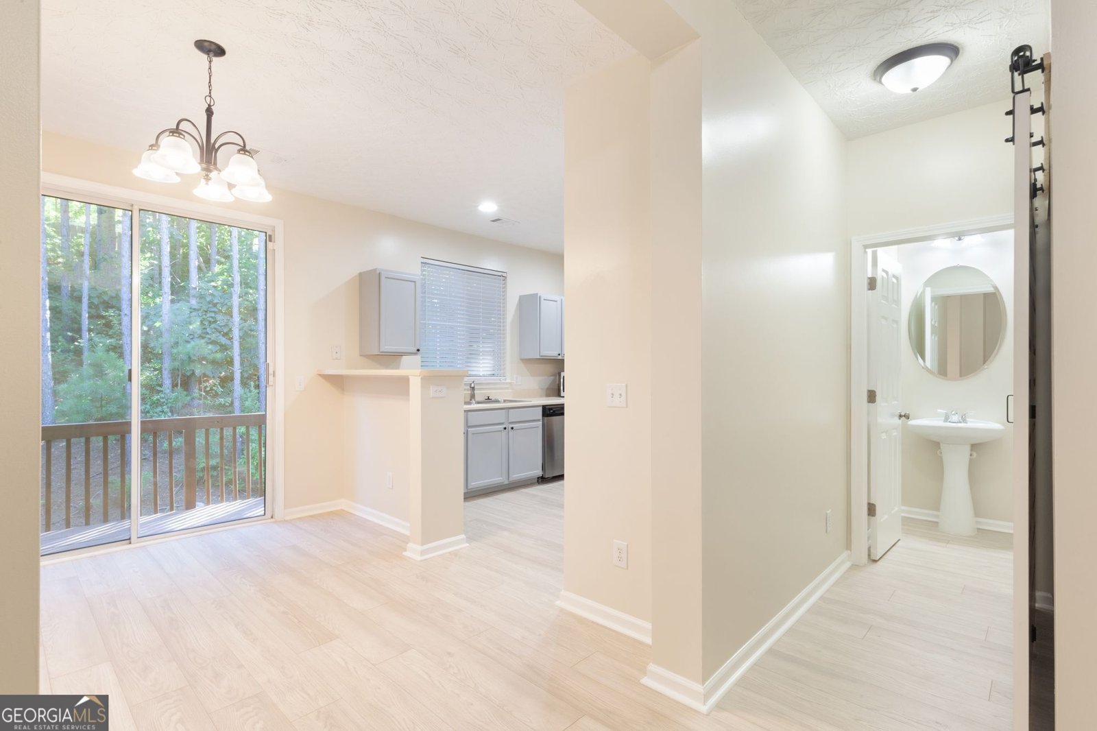 231 Village Square Drive Woodstock - 10