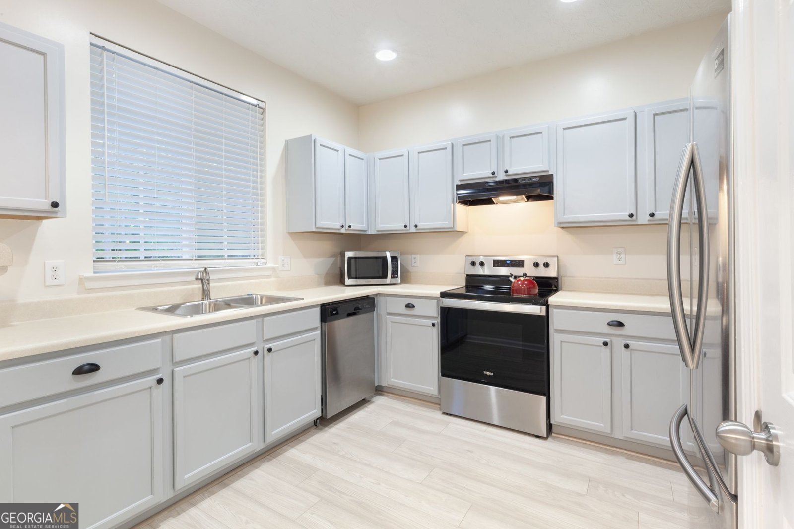 231 Village Square Drive Woodstock - 16