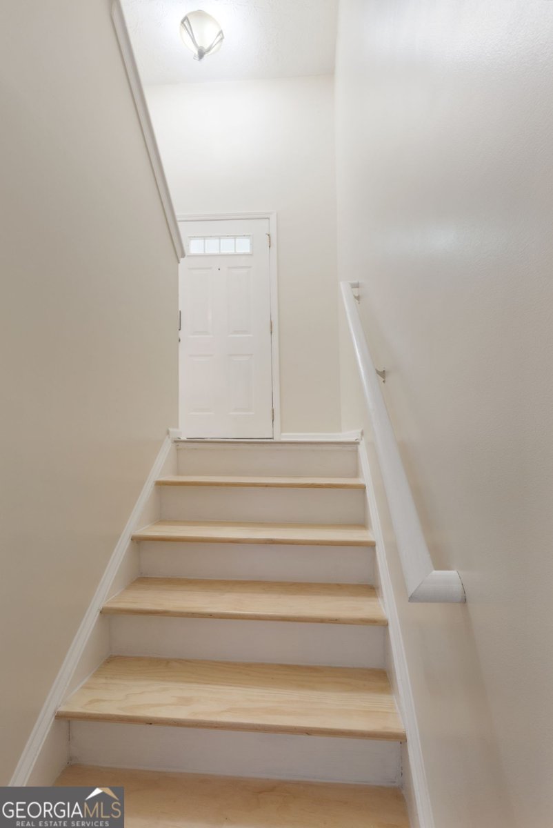 231 Village Square Drive Woodstock - 34