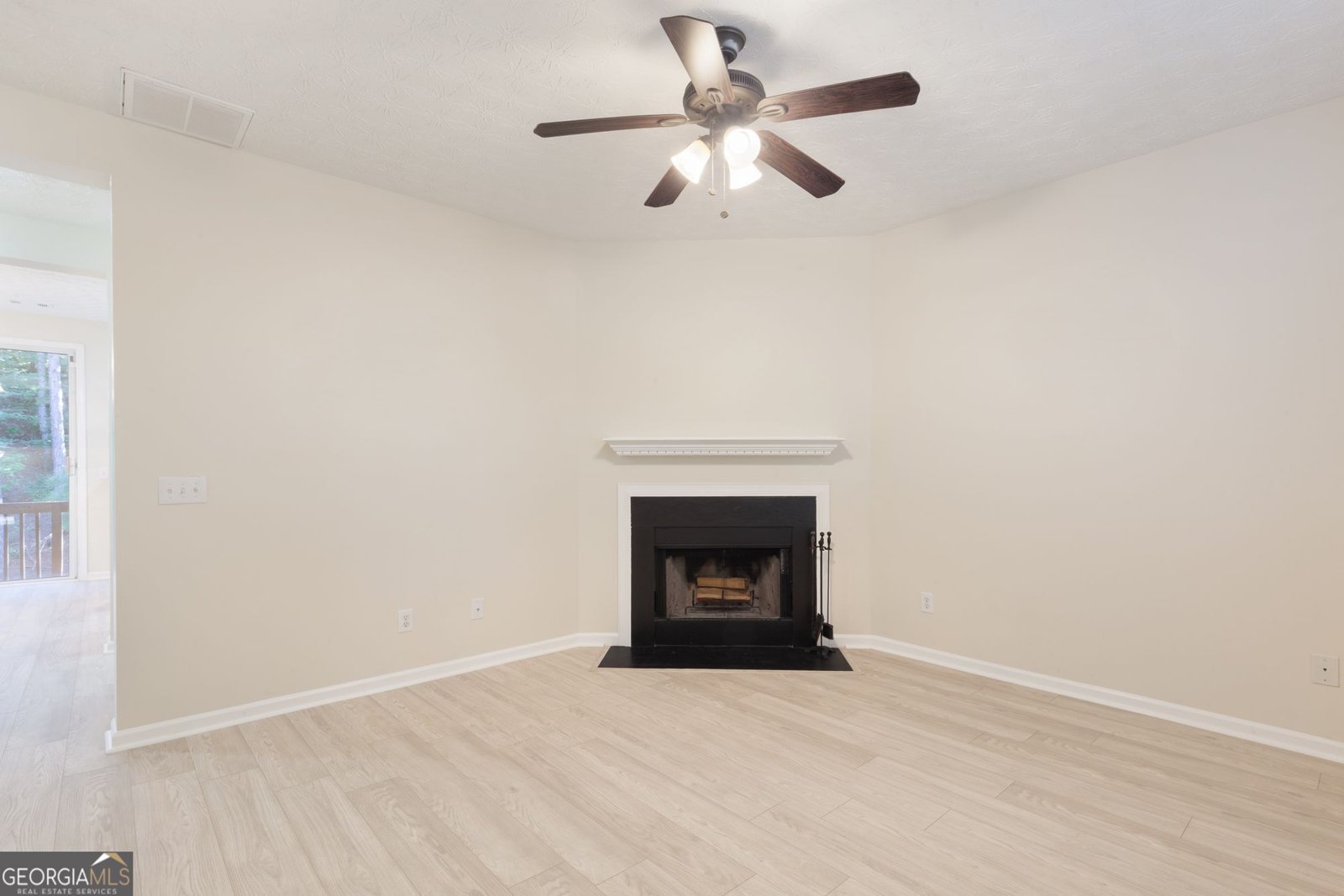 231 Village Square Drive Woodstock - 8