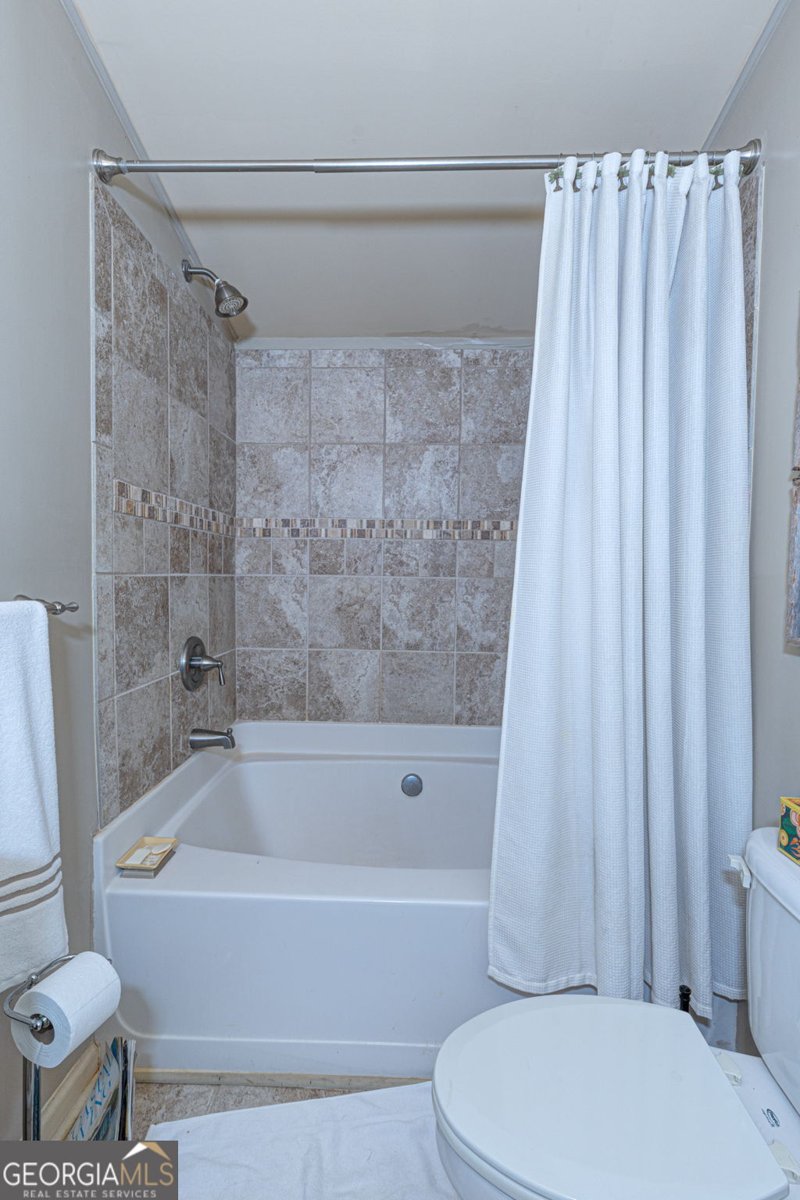 4 Grayson Point Hogansville - 43