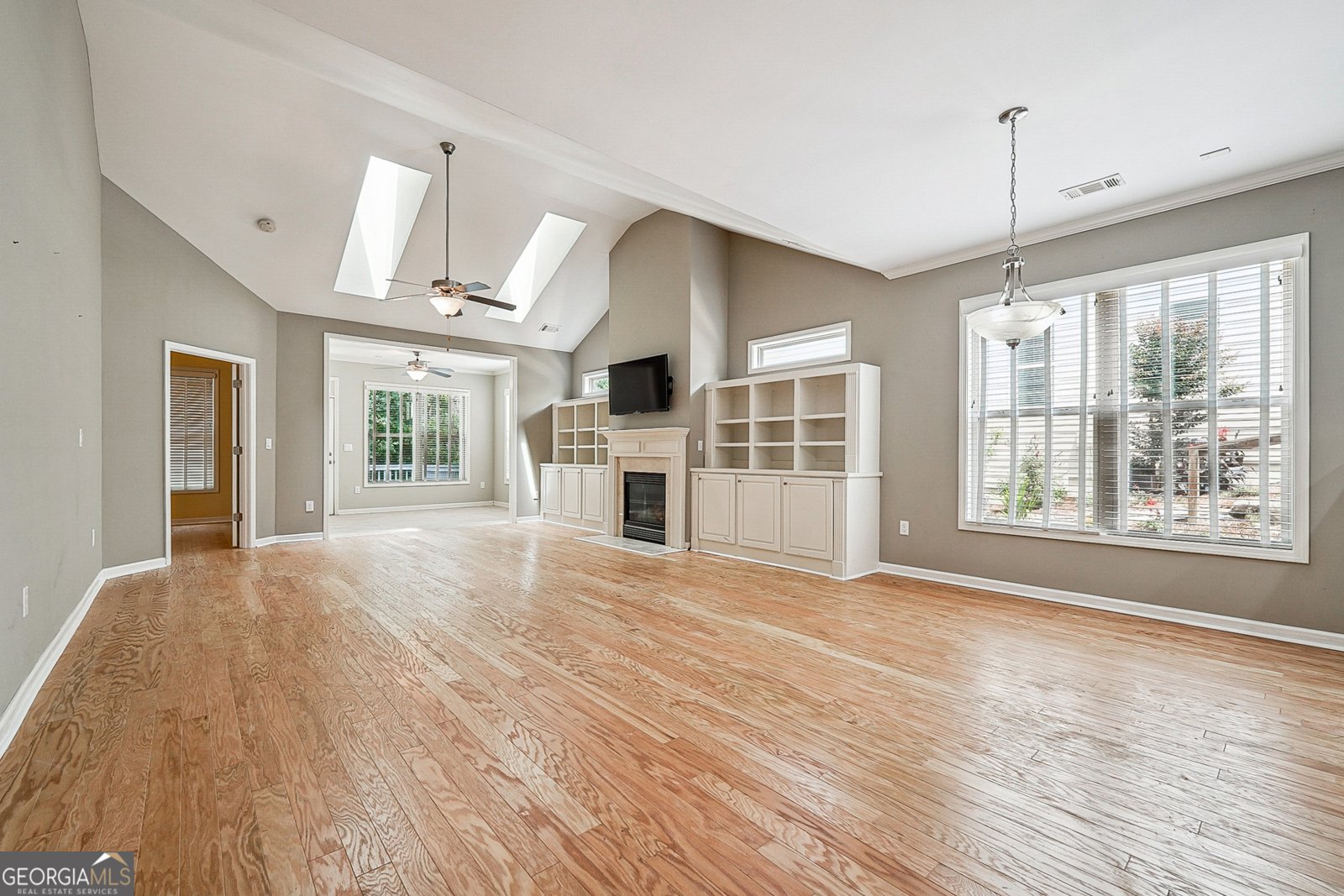 6722 Blue Heron Way Flowery Branch - 1