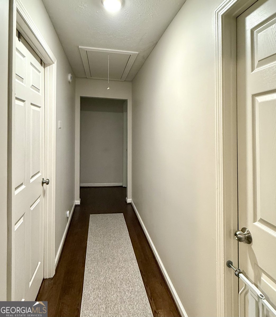 554 Spring Street Commerce - 26