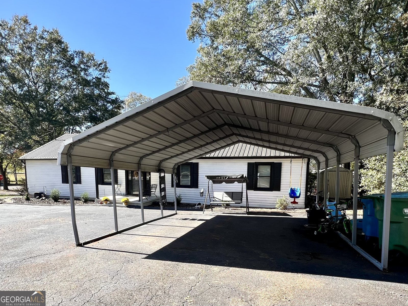 554 Spring Street Commerce - 45