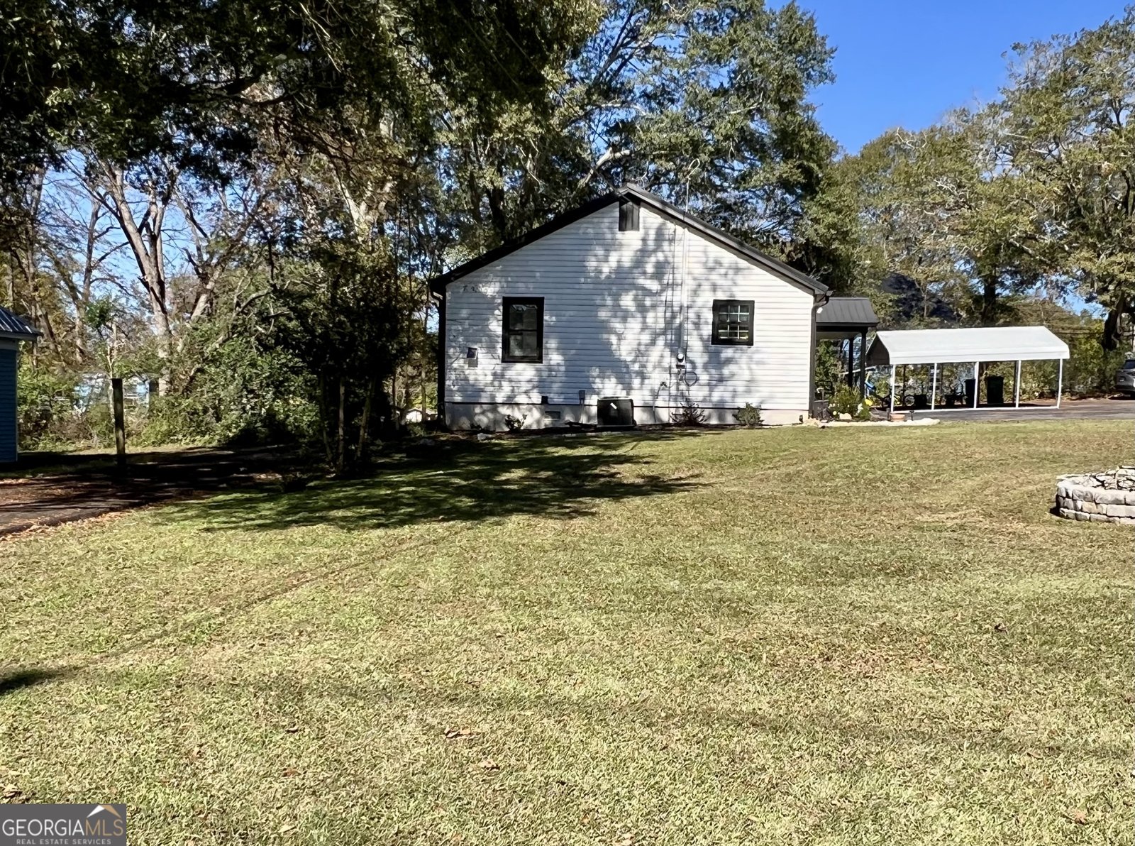 554 Spring Street Commerce - 47