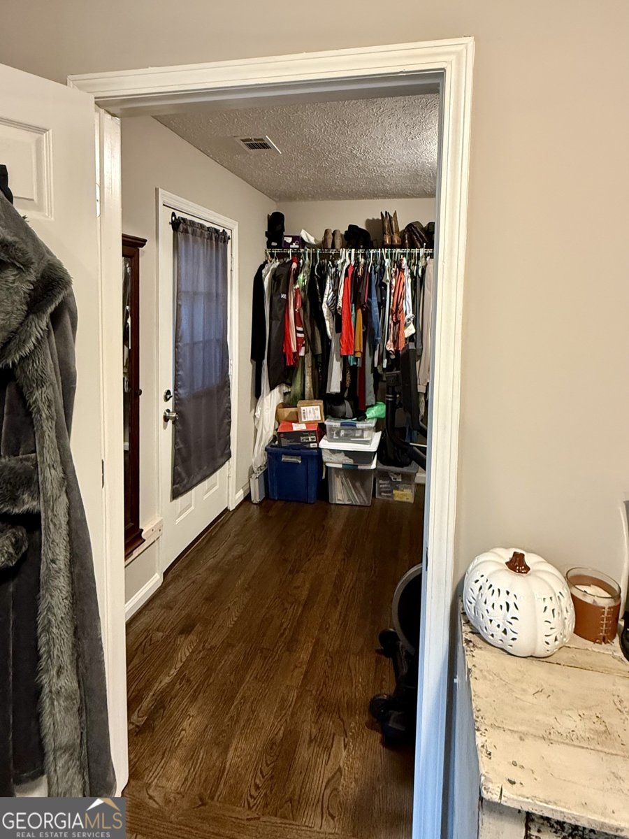 554 Spring Street Commerce - 8