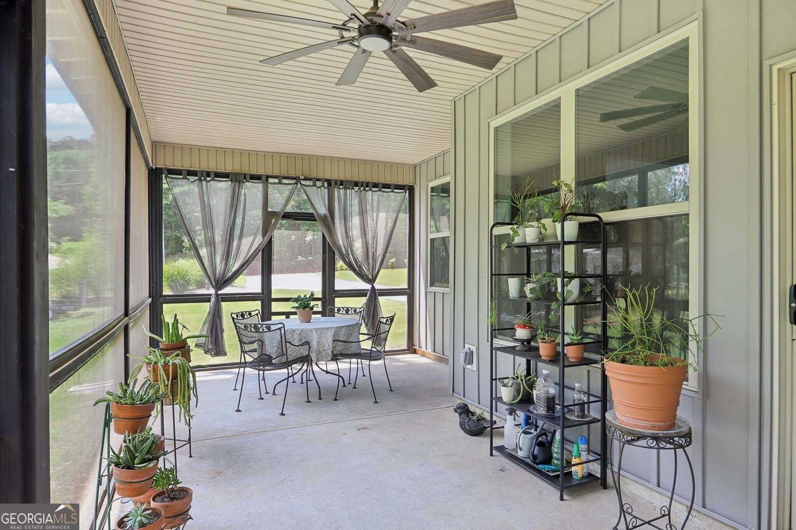 411 Johnson Road Locust Grove - 33