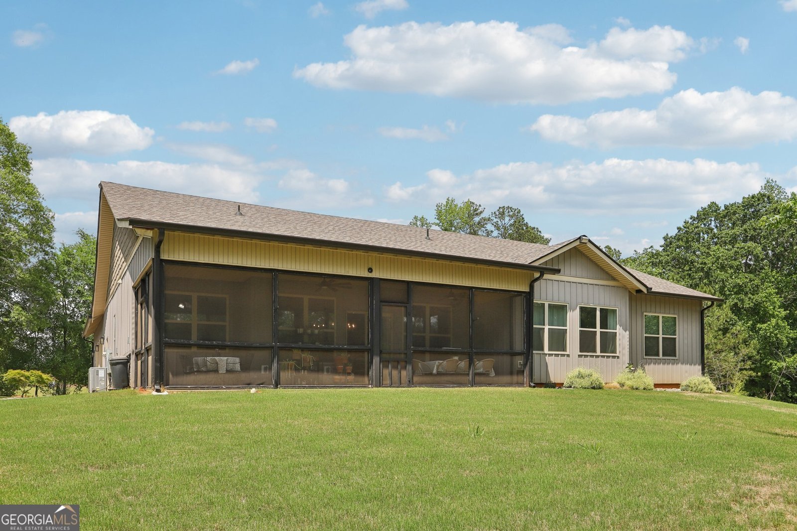 411 Johnson Road Locust Grove - 36