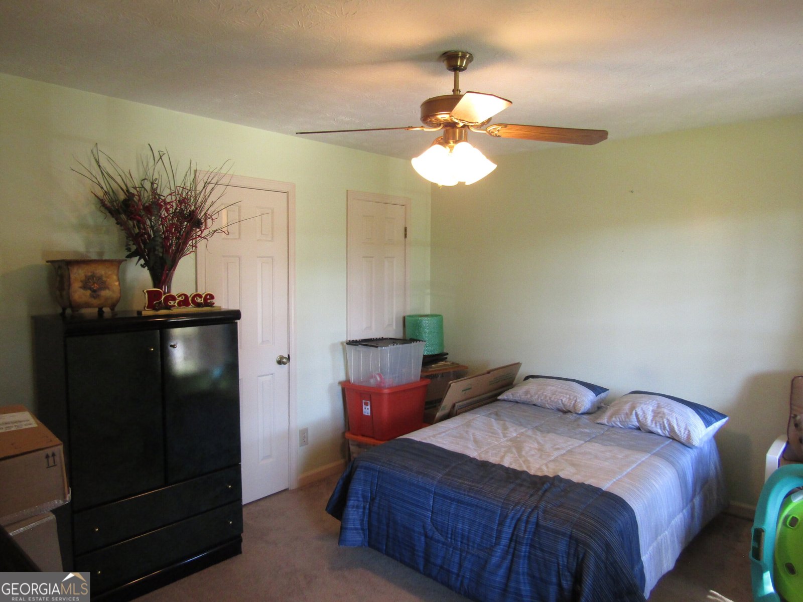 5817 Lost Grove Drive Lilburn - 2