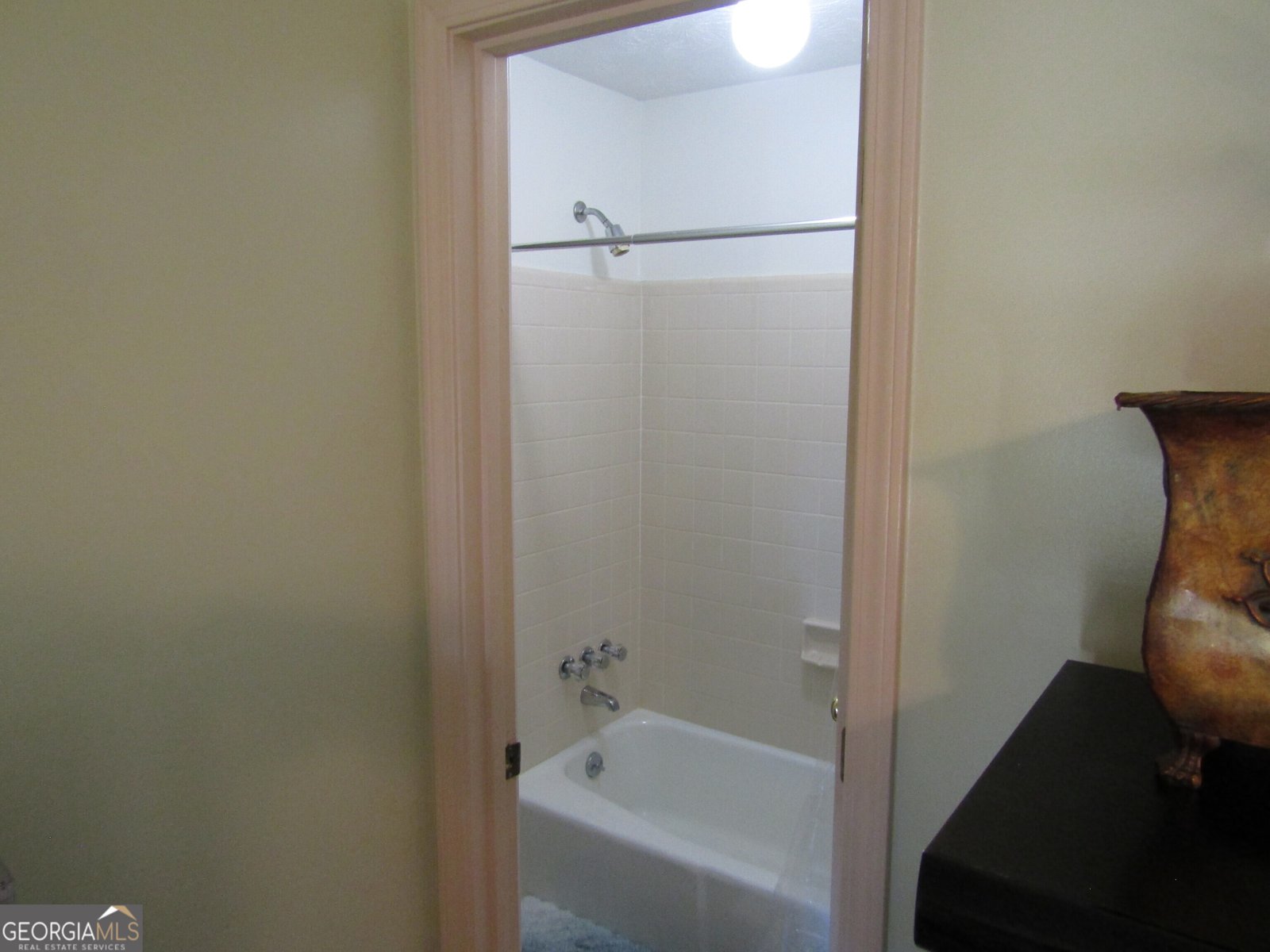 5817 Lost Grove Drive Lilburn - 3