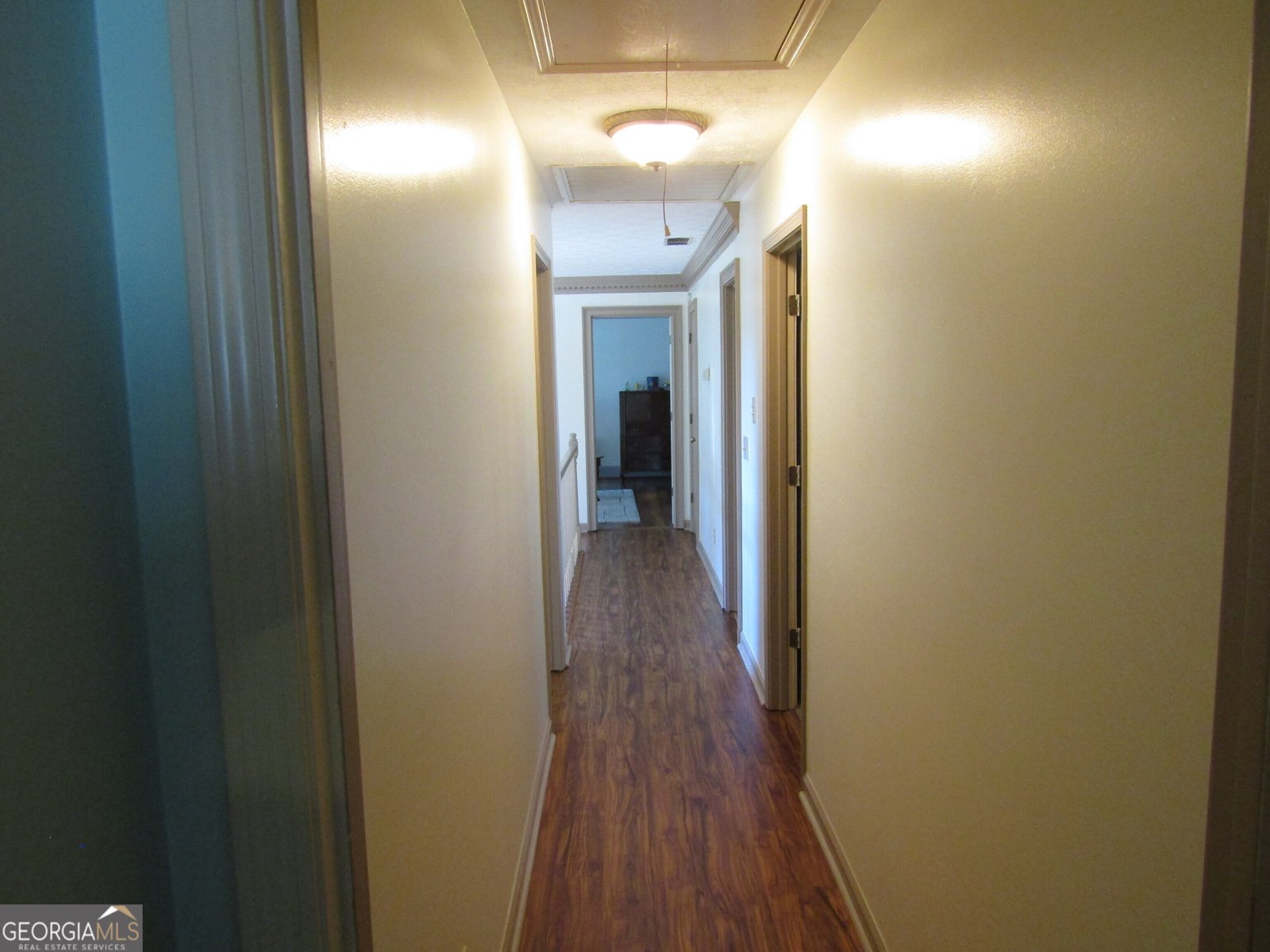 5817 Lost Grove Drive Lilburn - 37