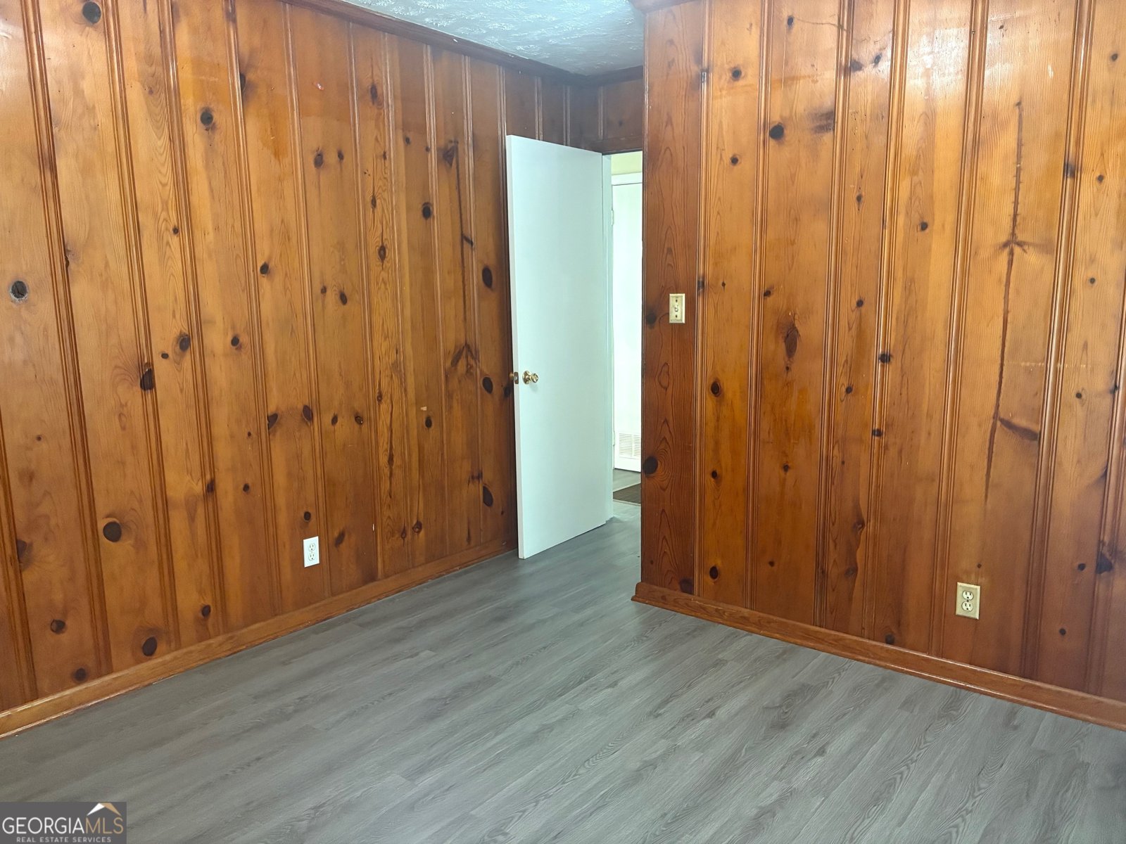 5690 Cypress Drive Forest Park - 10