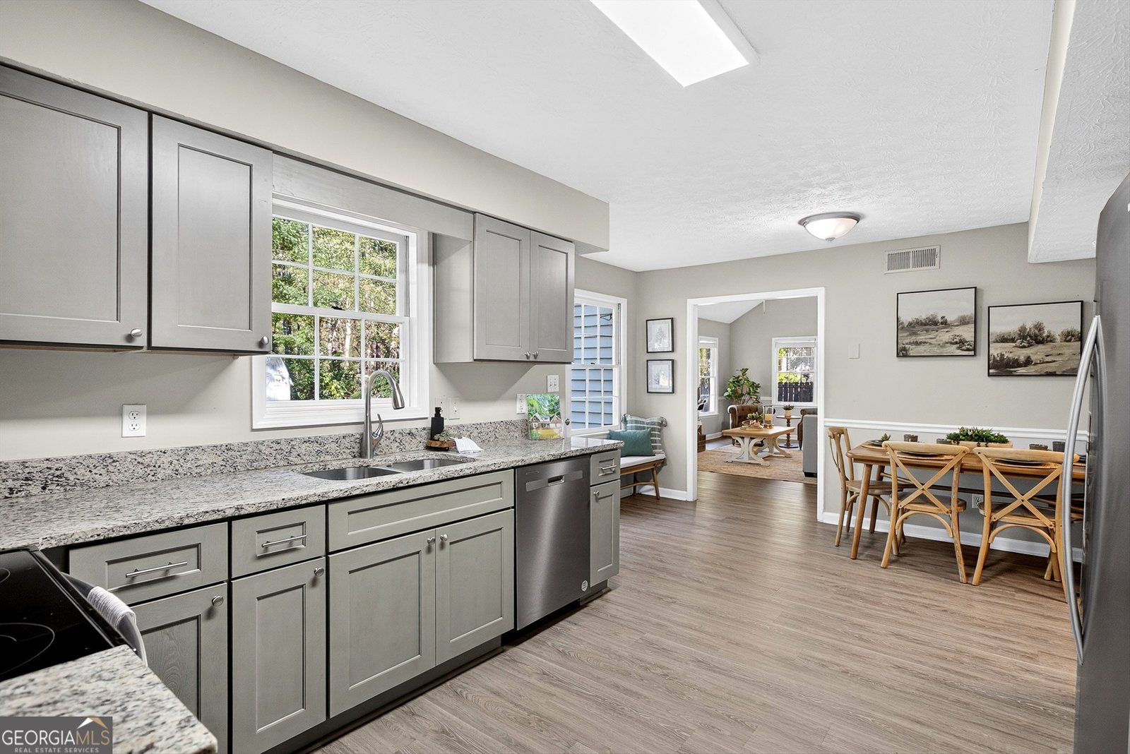 113 Marks Style Peachtree City - 8