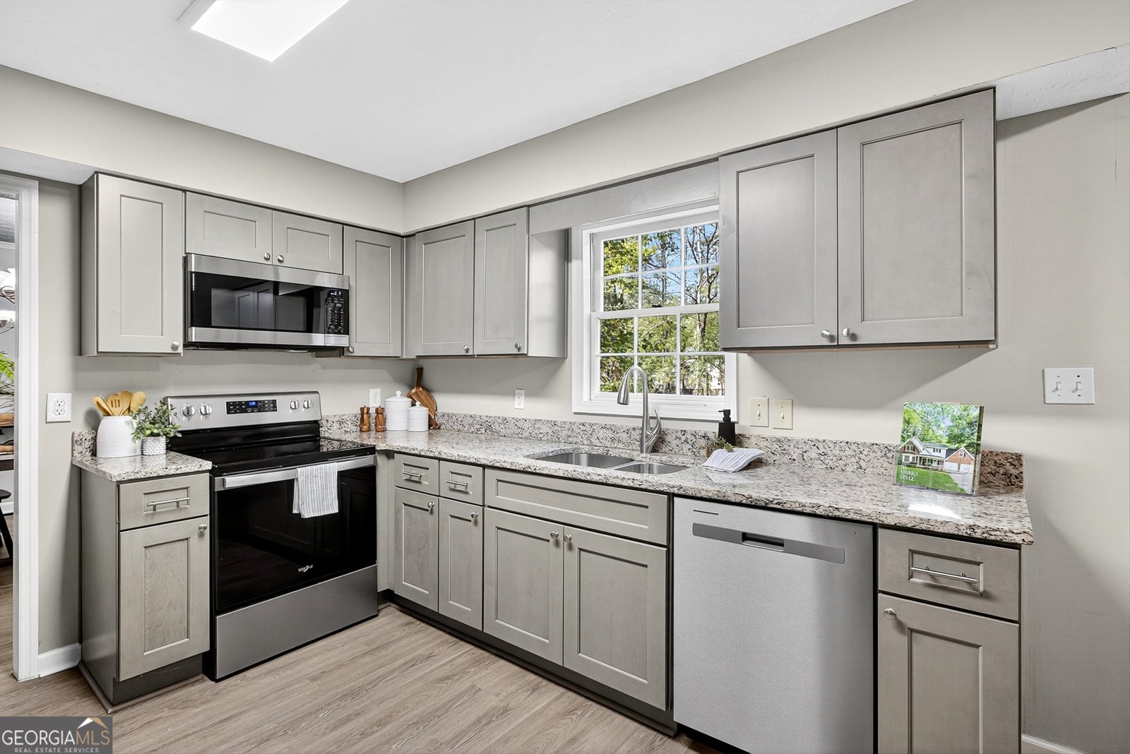 113 Marks Style Peachtree City - 9