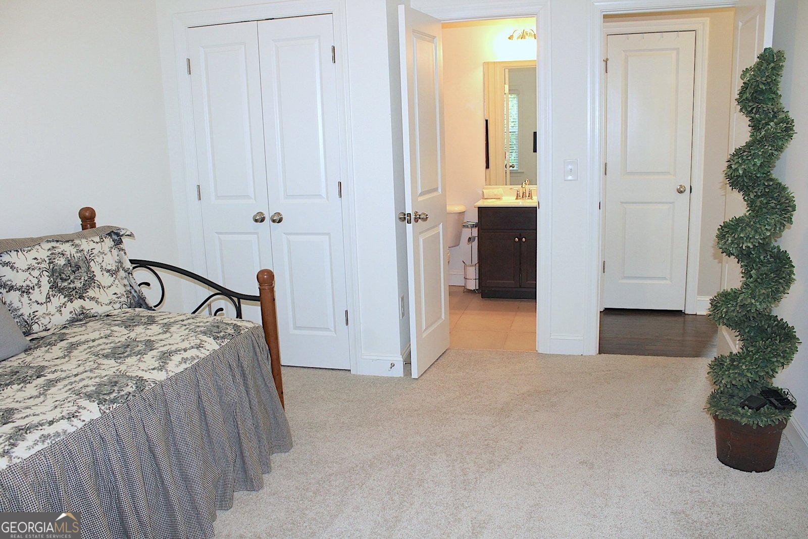 6570 CANYON Cove Cumming - 23