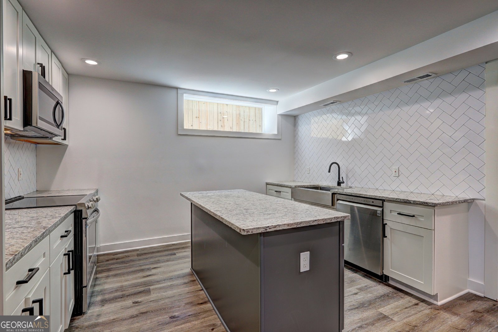 1842 Calloway Drive Atlanta - 28