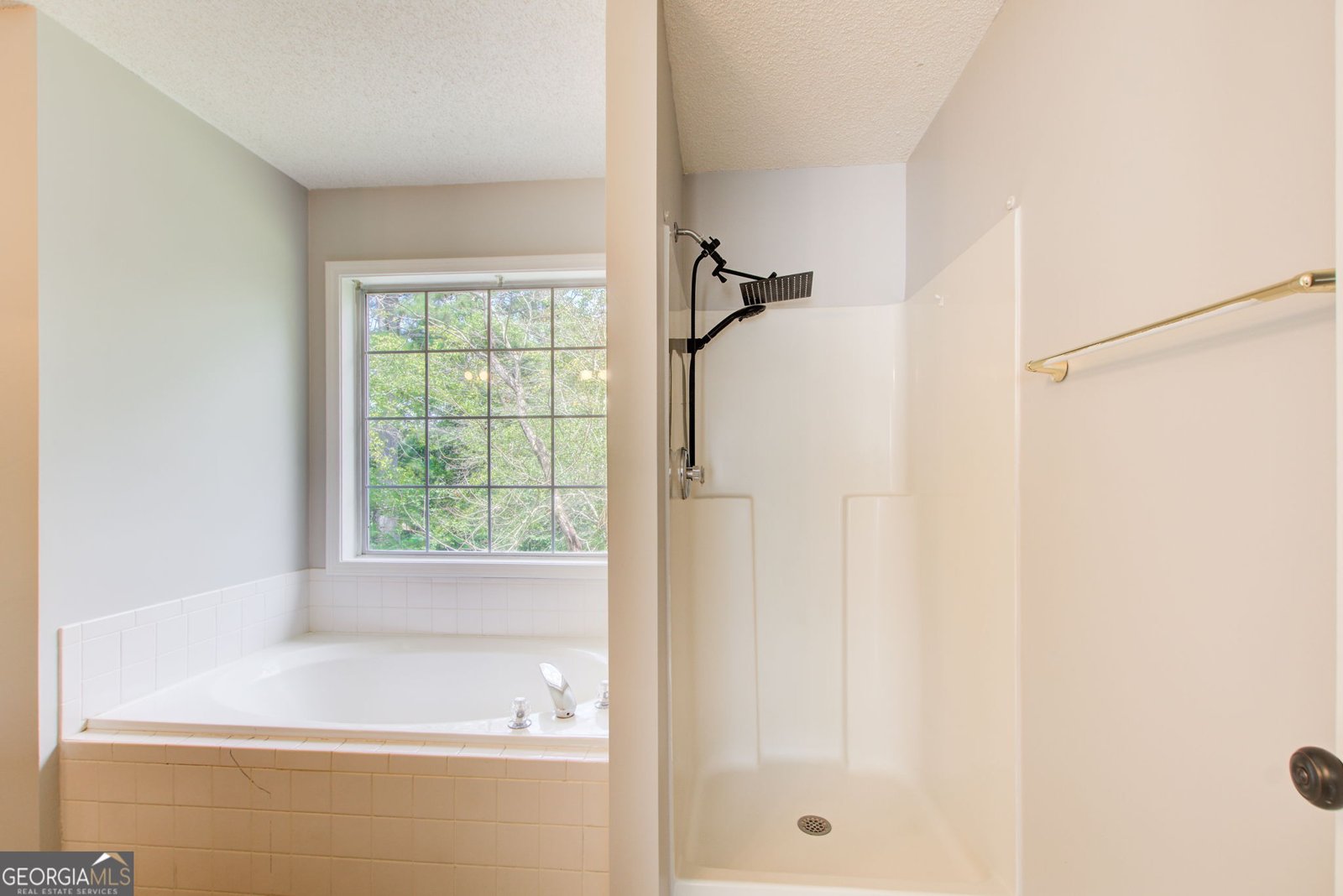 837 Ravins Way Stockbridge - 16