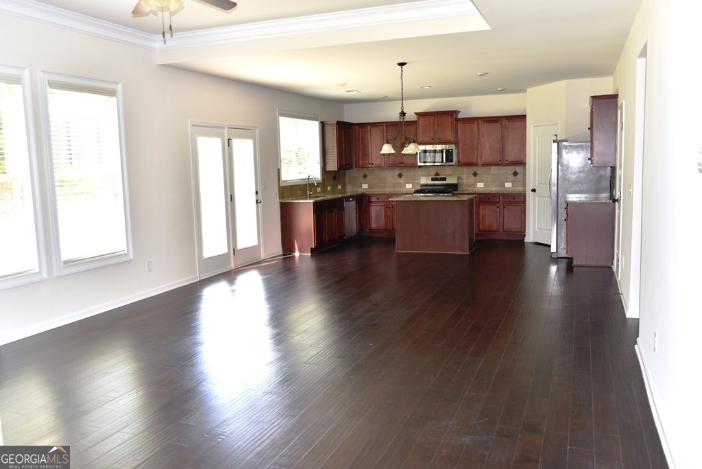 1365 Slate Bend Drive Dacula - 4