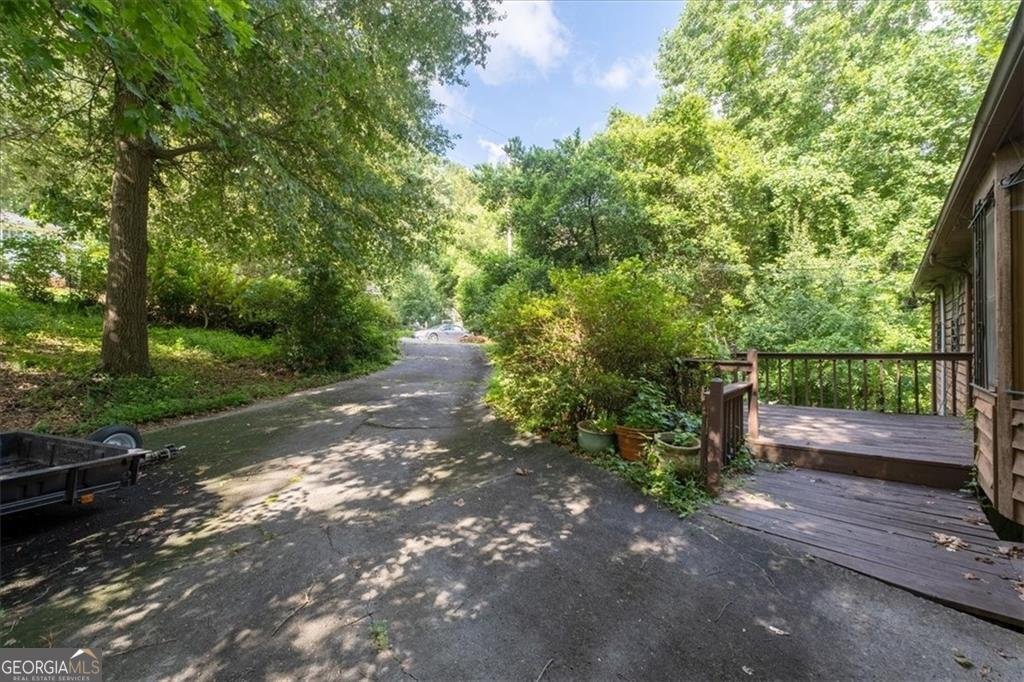 2272 Vistamont Drive Decatur - 3