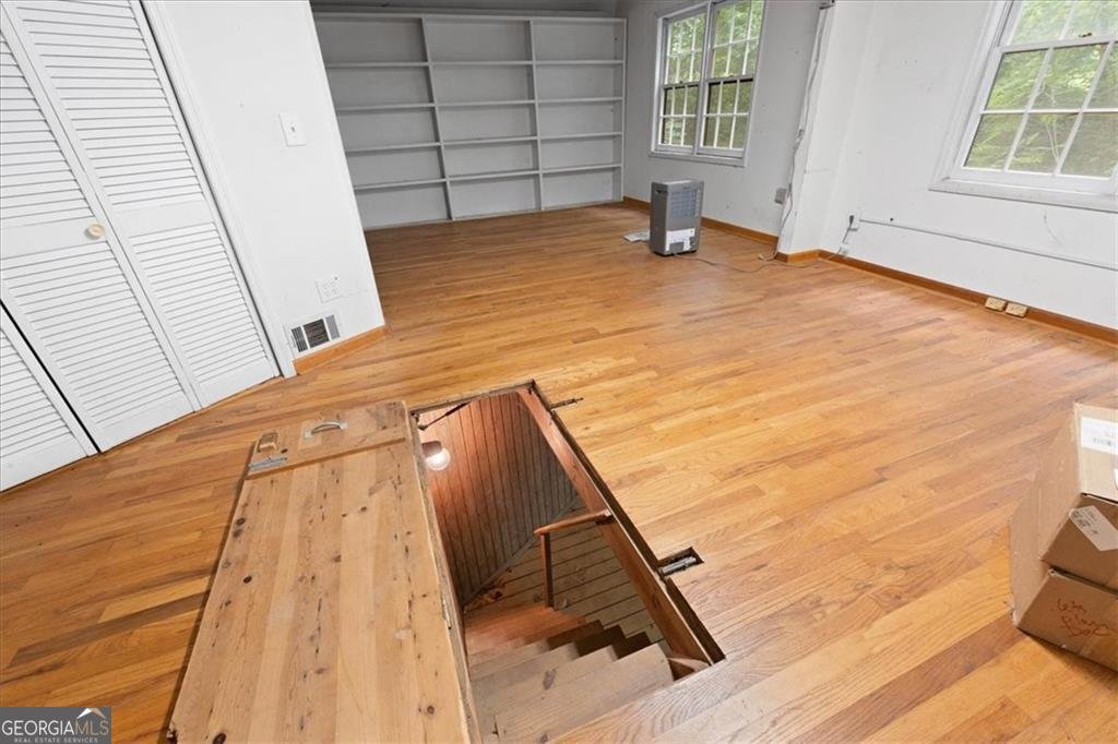 2272 Vistamont Drive Decatur - 33