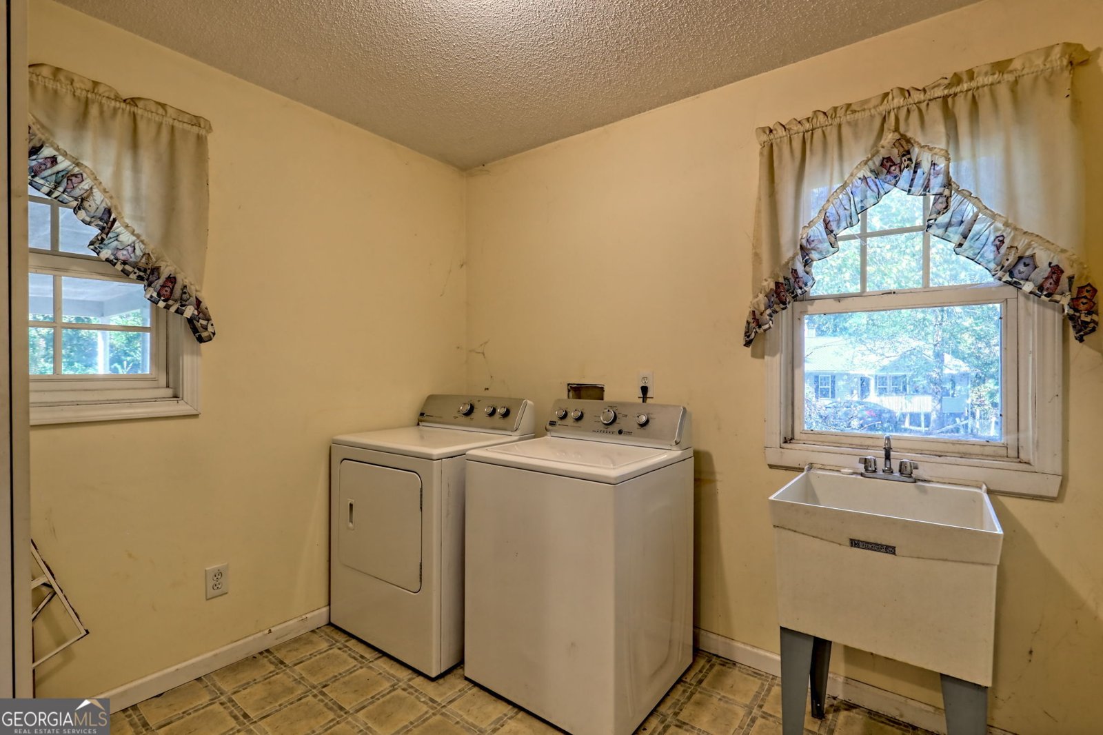 1070 Cannon Bridge Rd Demorest - 53