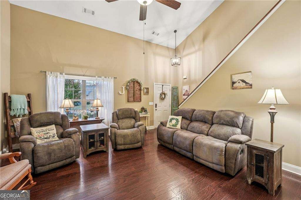 59 Cottage Walk Cartersville - 10