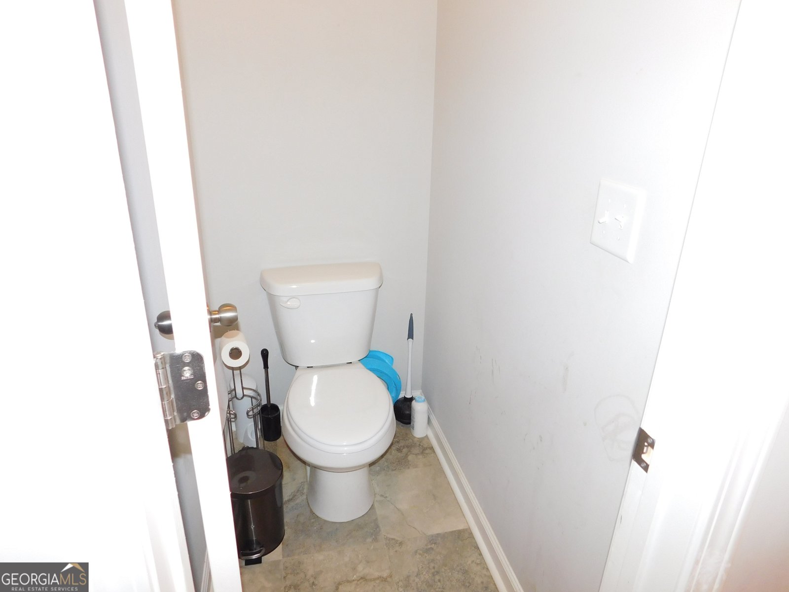 273 Greystone Court Winder - 16