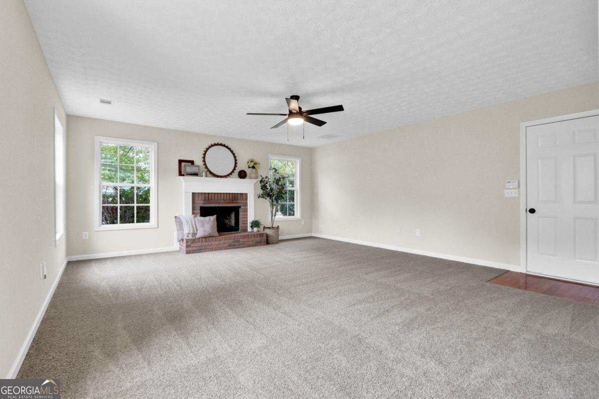 251 Lake Valley Drive Loganville - 13