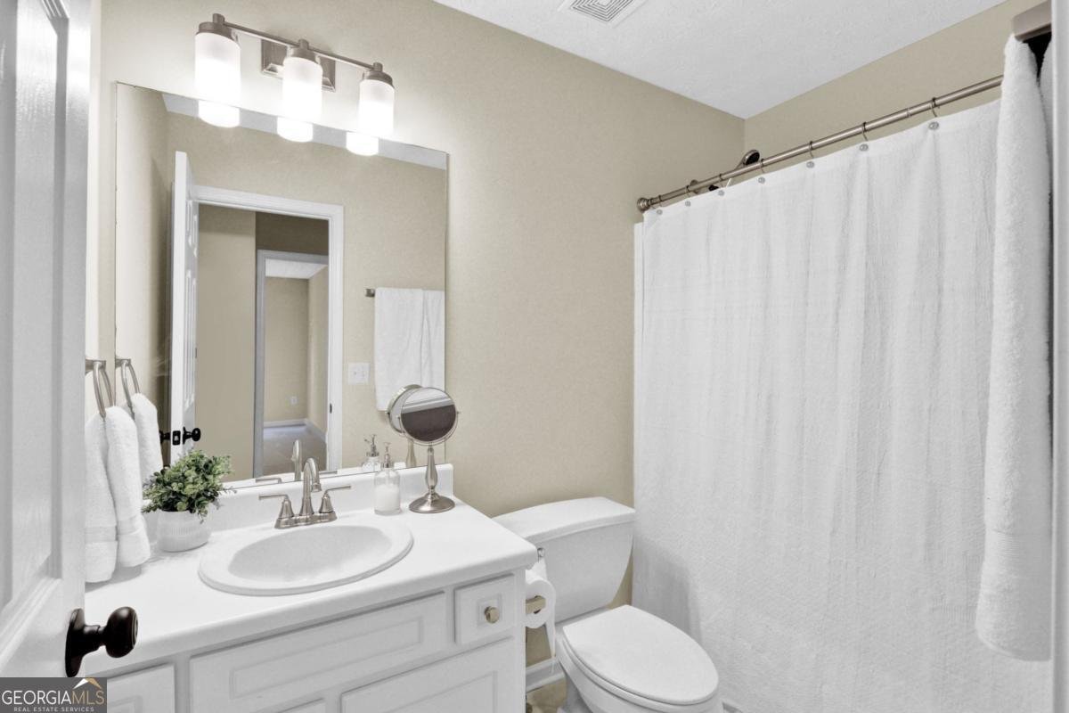 251 Lake Valley Drive Loganville - 28