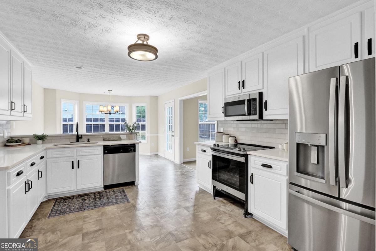 251 Lake Valley Drive Loganville - 6