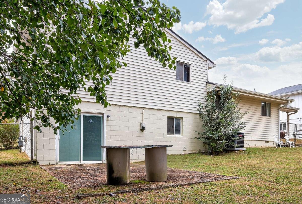 6076 Mount Zion Boulevard Ellenwood - 21