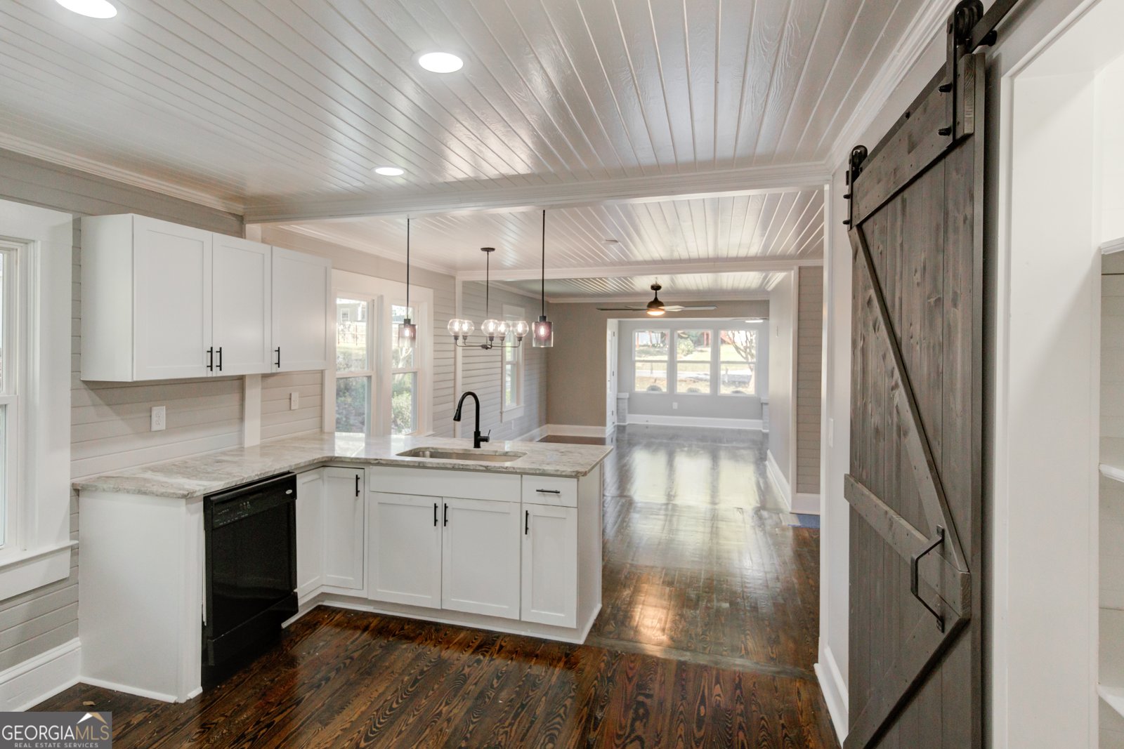 270 Victoria Street Commerce - 5