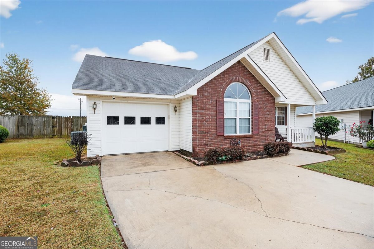 215 Deer Track Court Warner Robins - 2