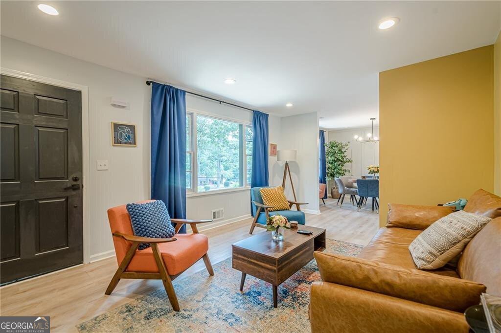 3833 BAKERS FERRY Road Atlanta - 5