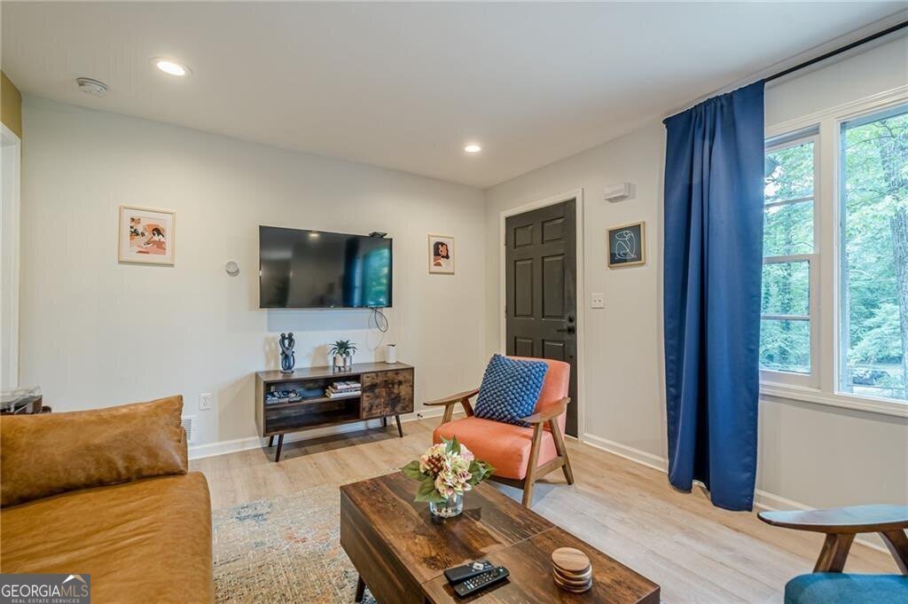 3833 BAKERS FERRY Road Atlanta - 7