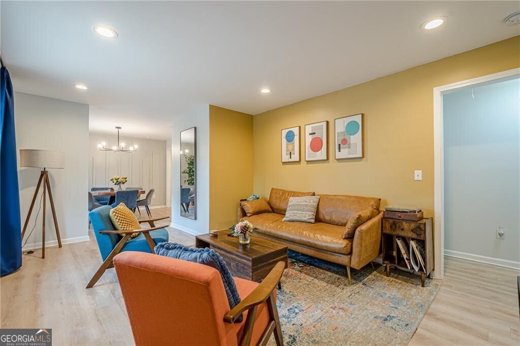 3833 BAKERS FERRY Road Atlanta - 8