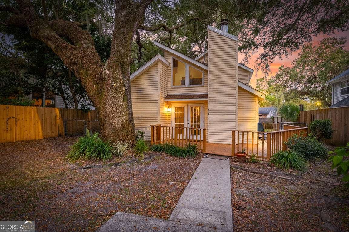 239 Broadway Street St. Simons - 1