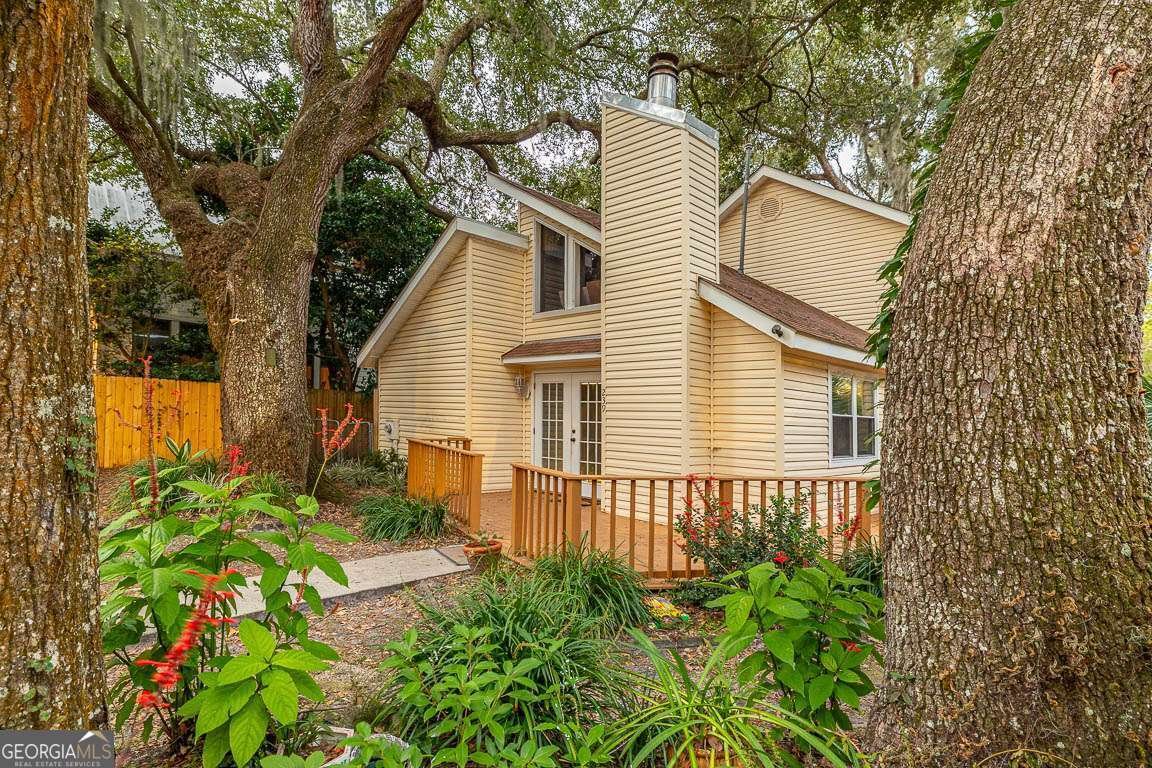 239 Broadway Street St. Simons - 2
