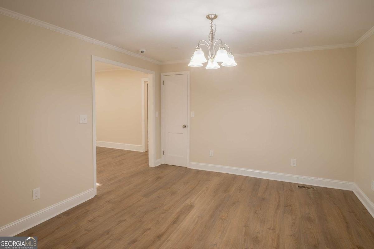 2710 Maple Road Rome - 9